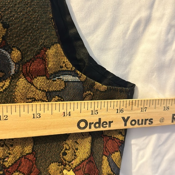 Vtg Winnie The Pooh Embroidered Vest size small - Picture 6 of 10